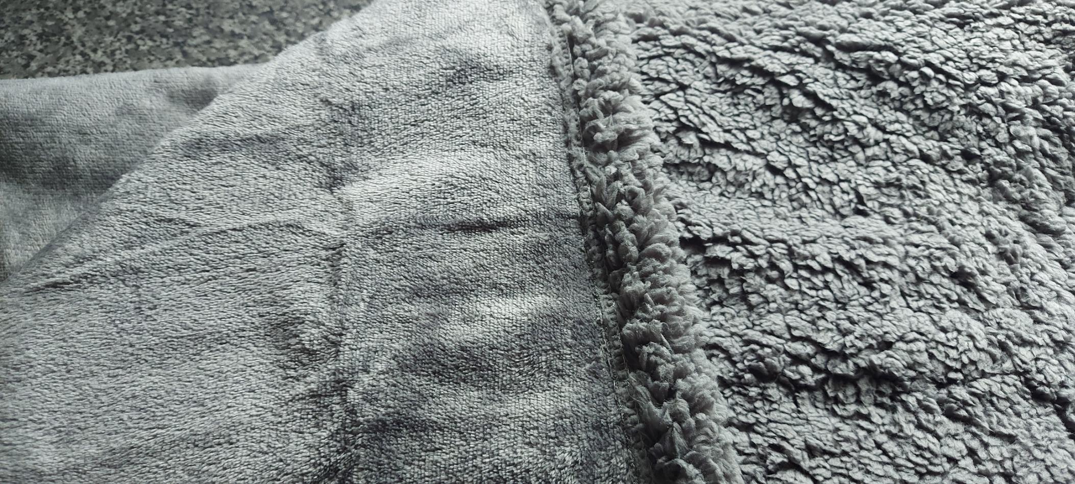 Close-up showing velvet and sherpa sides meeting at a seam